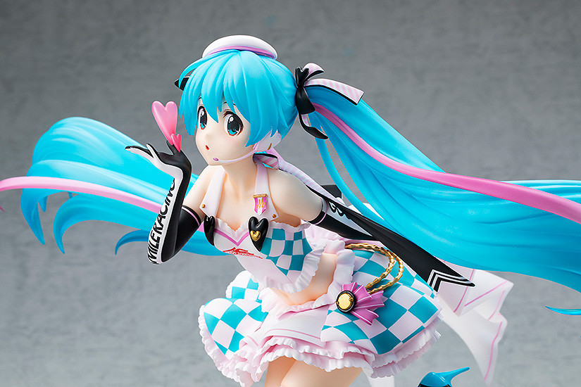 手办初音未来赛车初音racingmiku2019侧身主视觉图手办